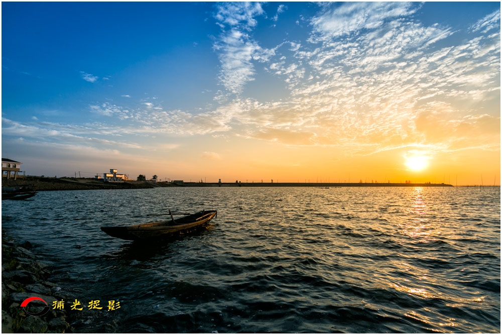 041-日出石臼湖-叶元义.jpg