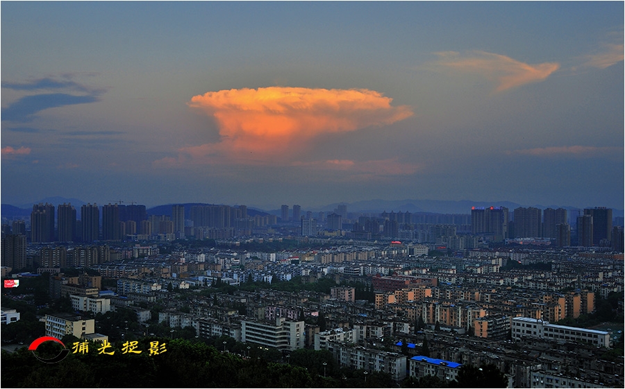 LCL_6165.jpg