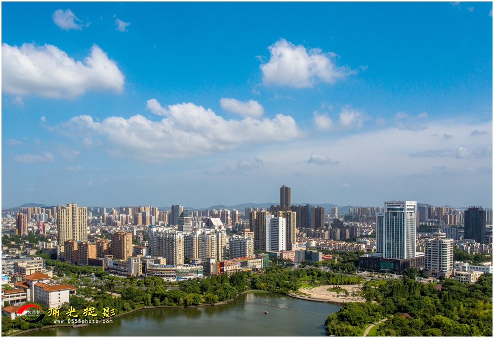 诗城美景   孙俊.jpg