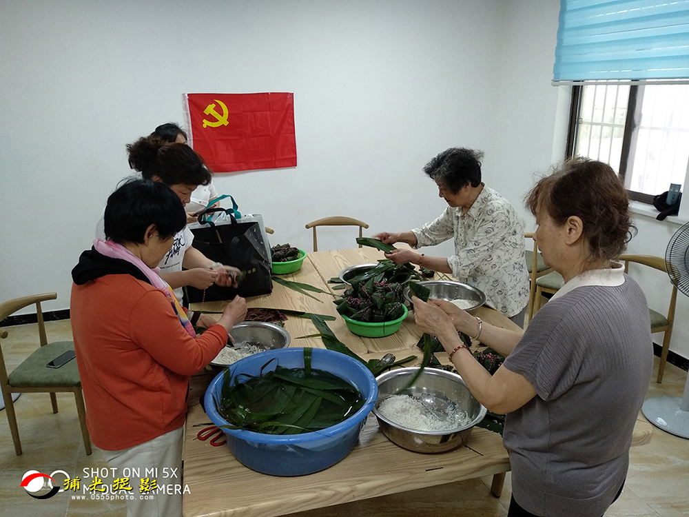 一等奖：陈华英《端午情 》 (6).jpg