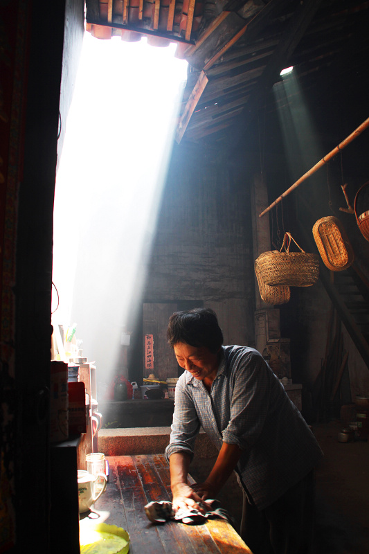 ����������