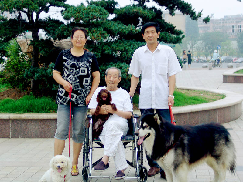马鞍山章爱芳：全家福DSC01721.JPG